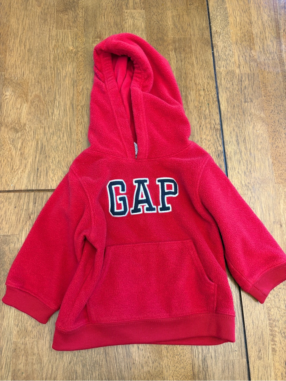 Y2K 2000s baby GAP Hoodie Red Toddler Size 12-18 months Fleece Pocket Sweatshirt